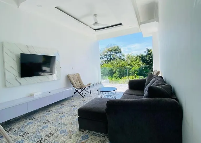 Hotel Radiance Ocean View Private Nusa Lembongan (Bali)